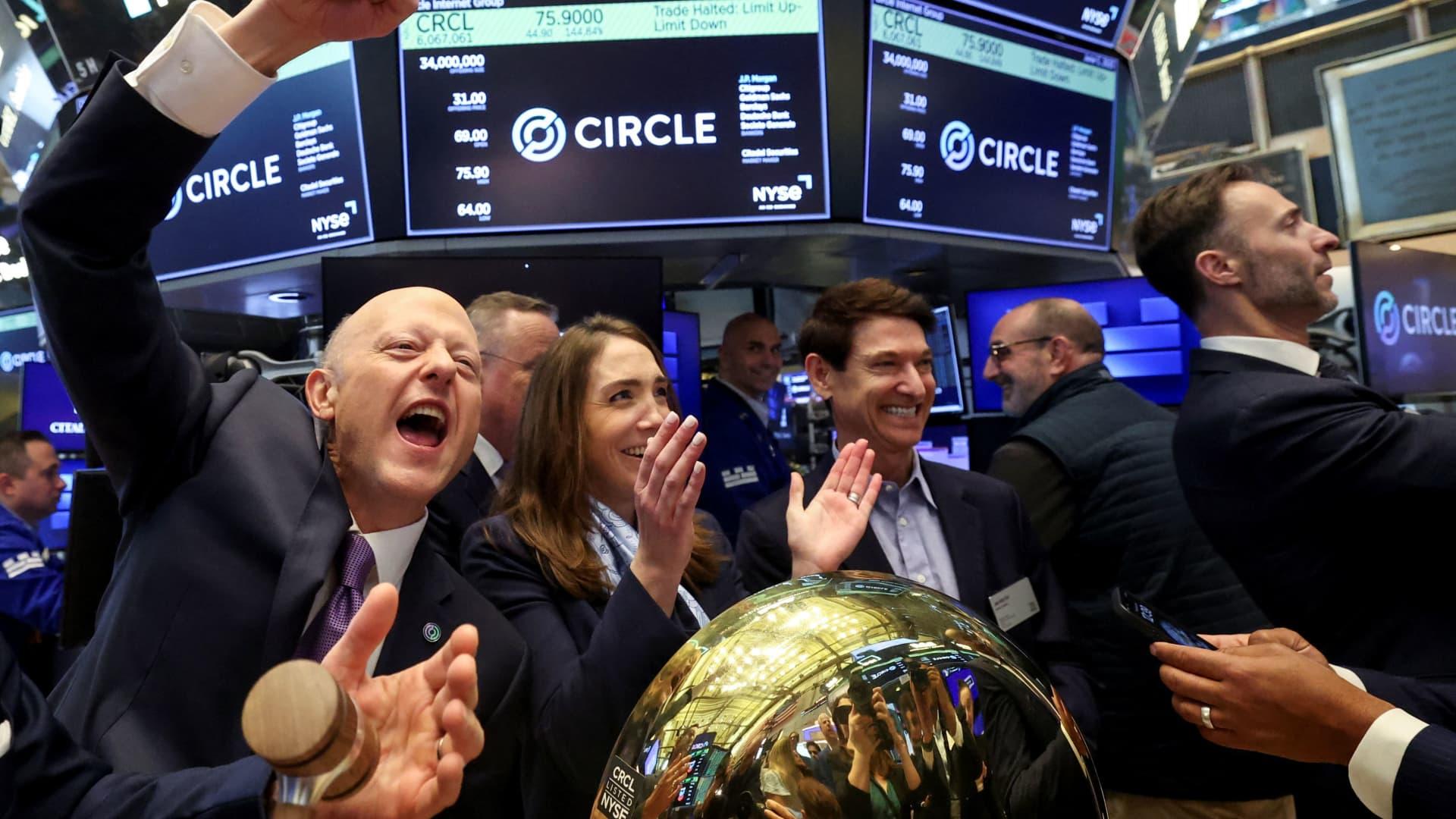 Circle Stock Falls After House Blocks Procedural Vote on Legislation